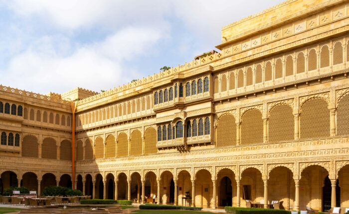 Hike Himalayan Jaisalmer